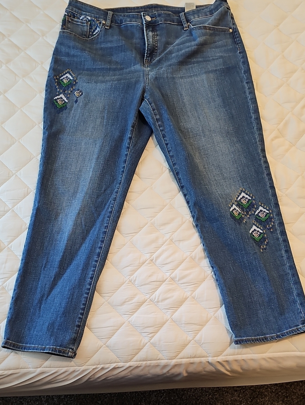 Chico's Blue Embroidered Women’s Jeans Sz16R / 3R